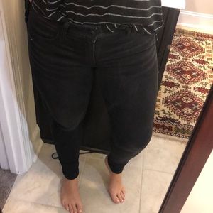 American Eagle Black Jegging